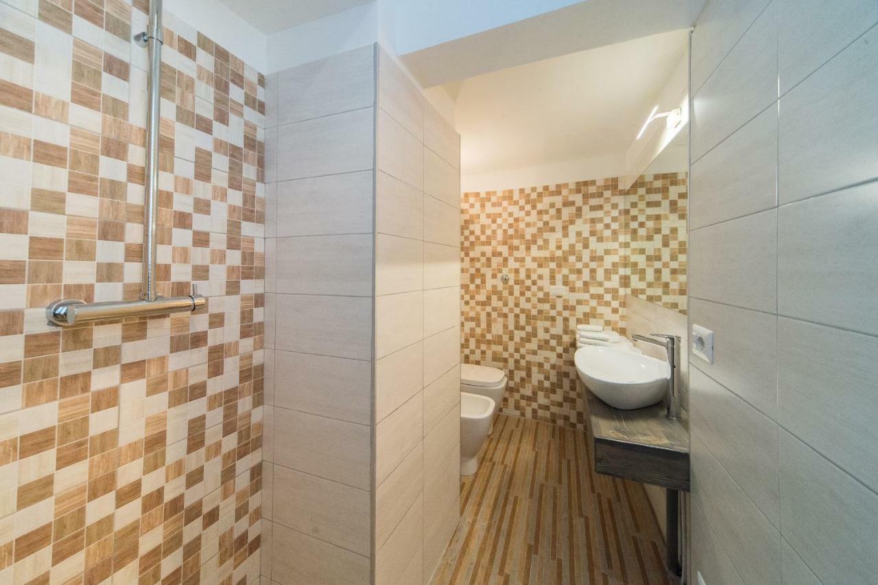 Palazzo Ricca Guarducci 2 Apartman Montefiascone Kültér fotó